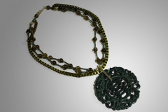 Colgante jade y cadena cuadrada