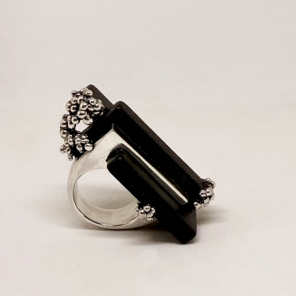 Anillo contemporáneo onix - Imagen 4